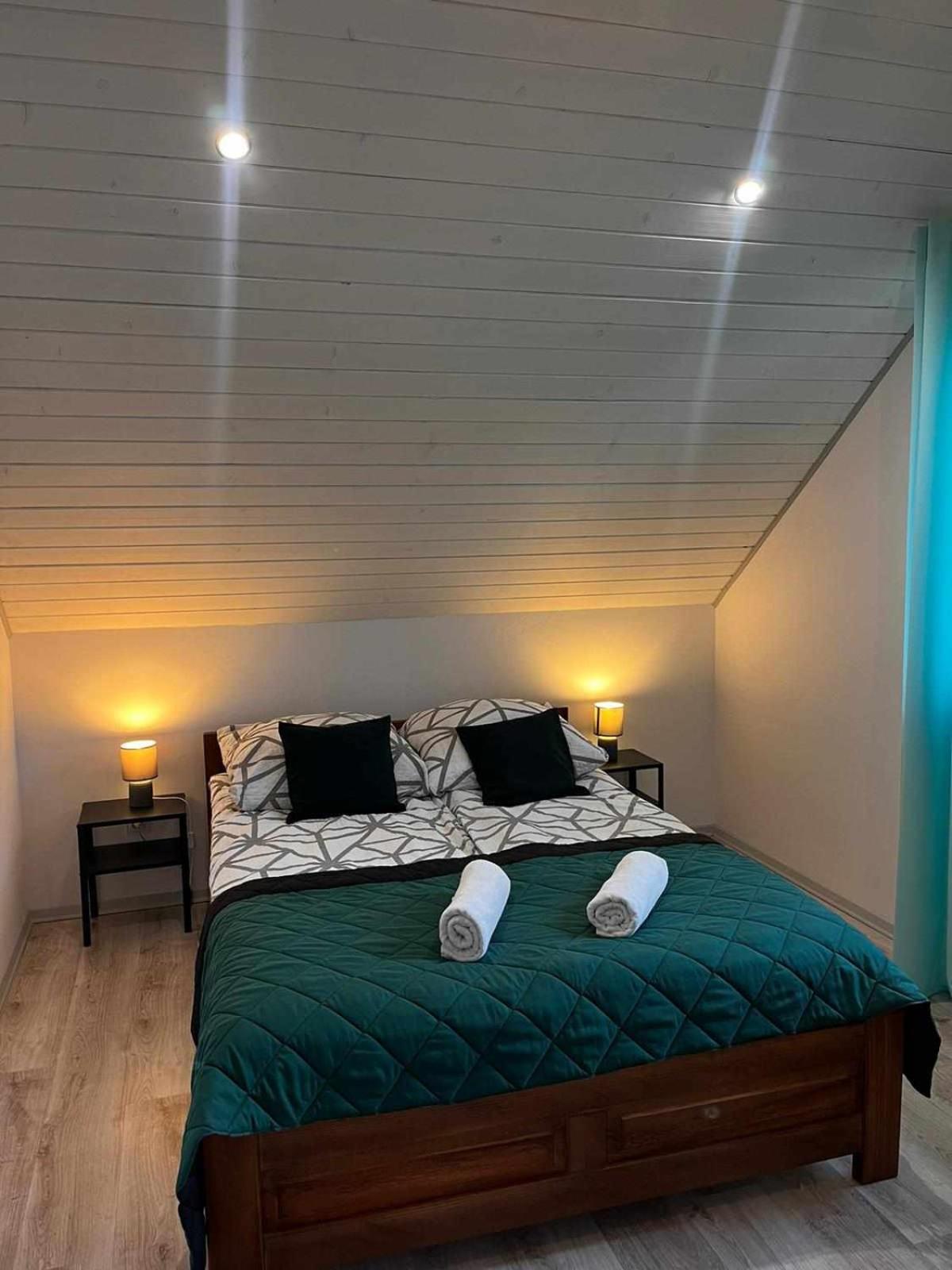 Raj Pod Lasem Apartament Terka
